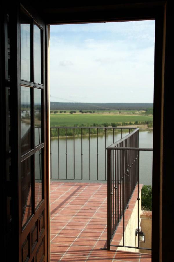 Alto De La Reserva Castronuno Exterior photo